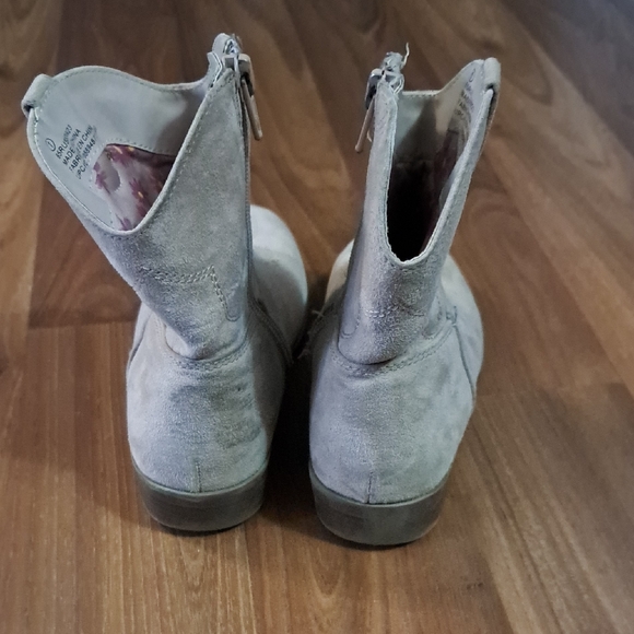 Kids' Beige Pink Suede Cowboy Boots. Western Cowgirl - Picture 4 of 9